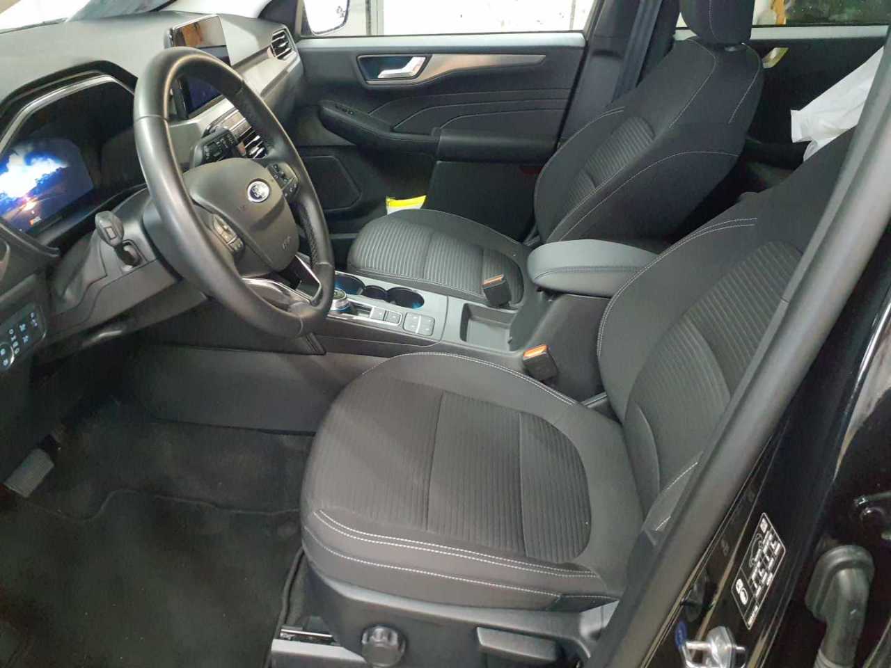 Ford Kuga 1.5 EcoBlue Aut. TITANIUM 7