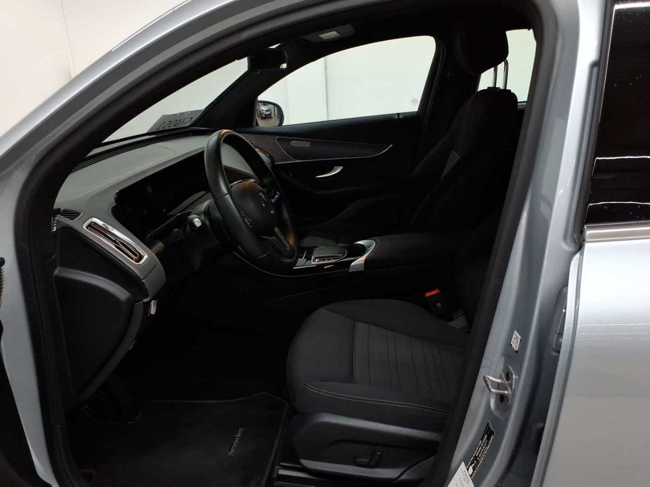 Mercedes-Benz EQC 400 4Matic 7