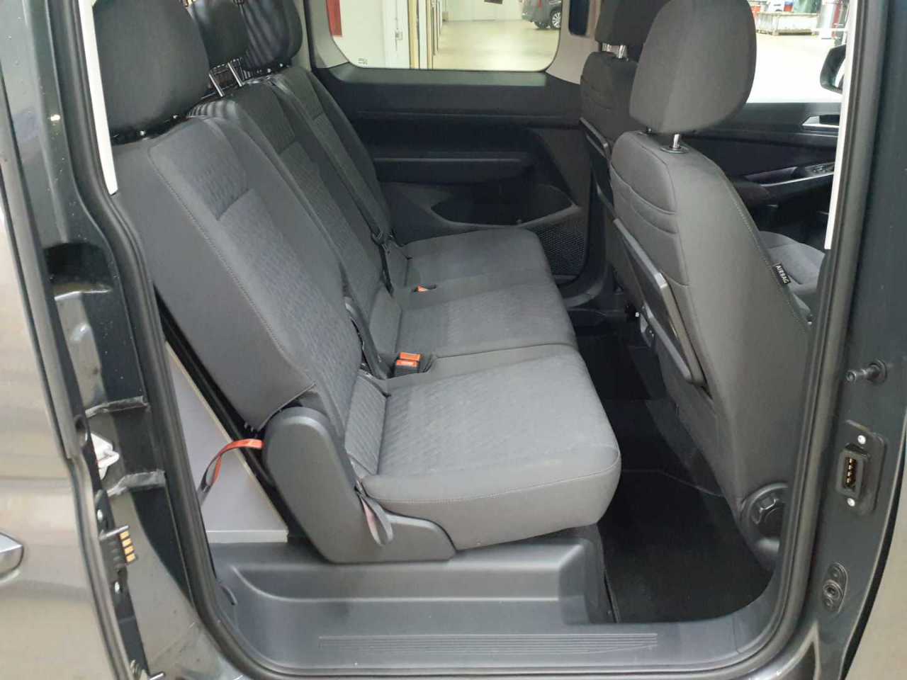 Volkswagen Caddy 2.0 TDI BMT (7-Si.) Life Maxi 13