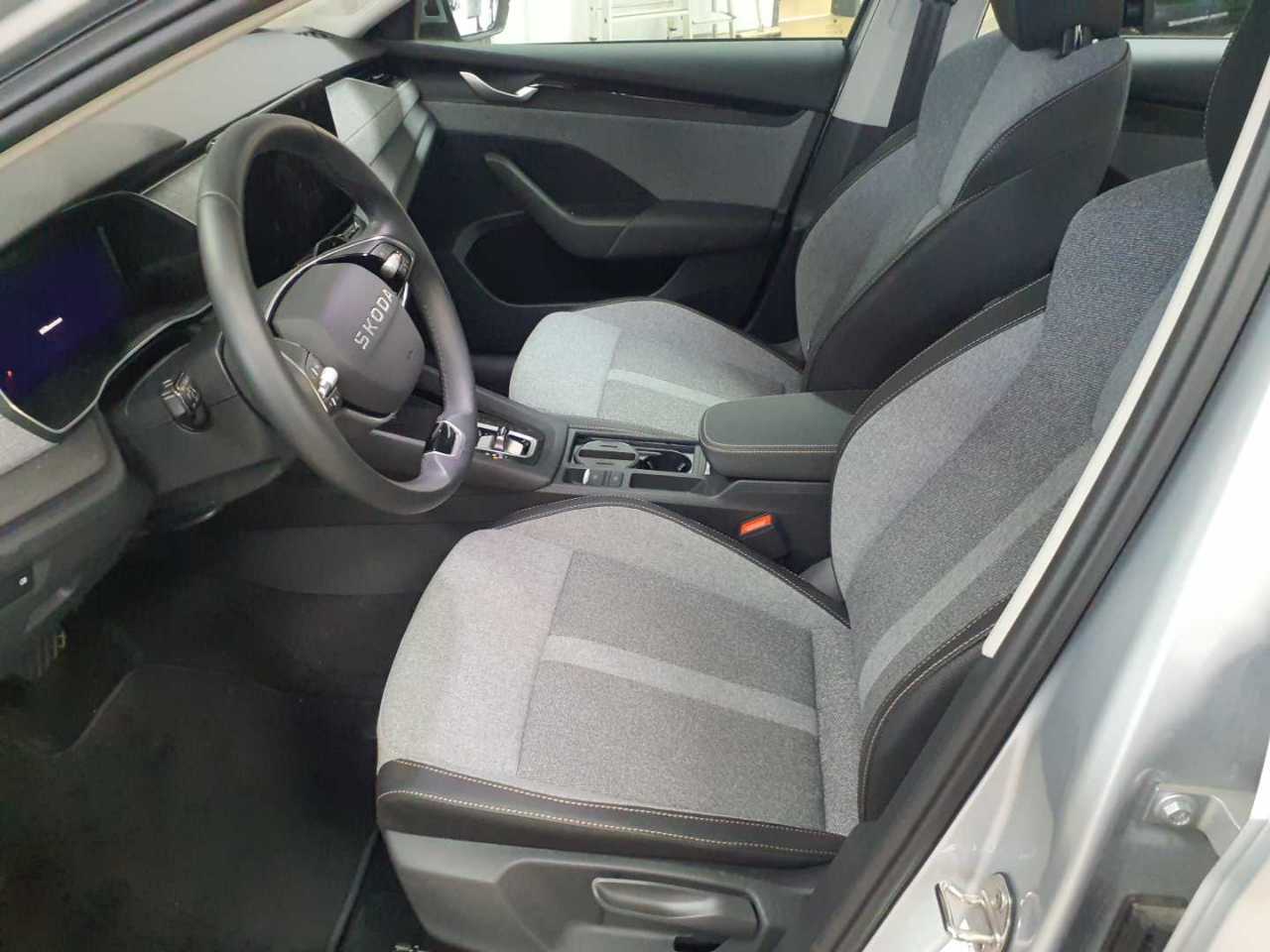 Skoda Octavia Combi 2.0 TDI DSG Selection 7