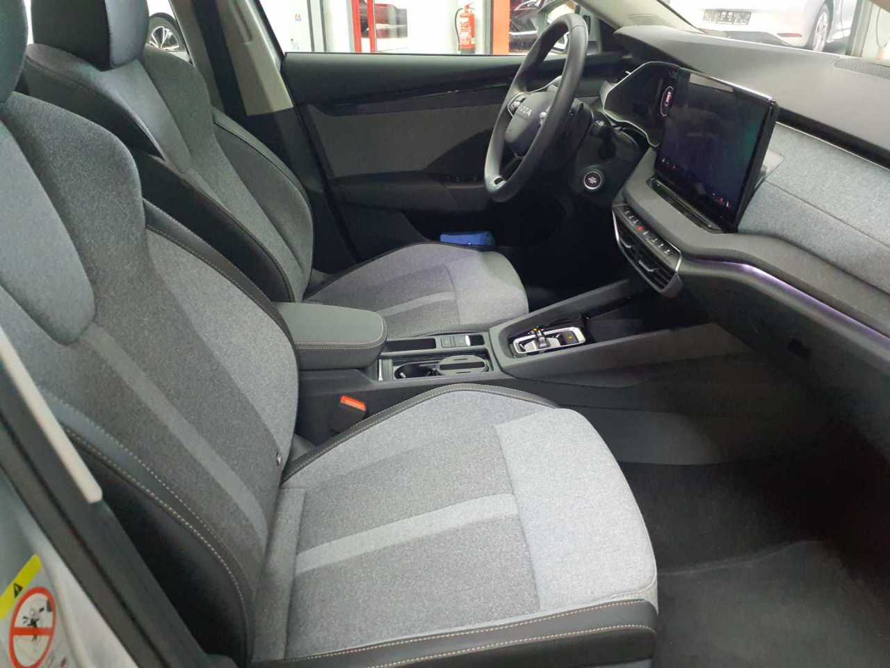 Skoda Octavia Combi 2.0 TDI DSG Selection 8