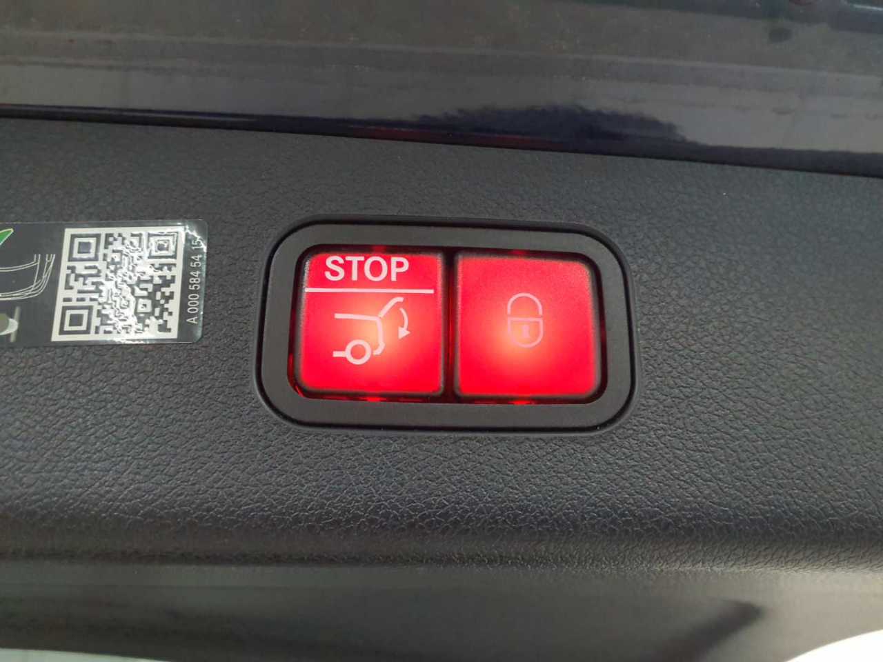 Mercedes-Benz E 450 d T 4Matic All-Terrain 9G-TRONIC 19