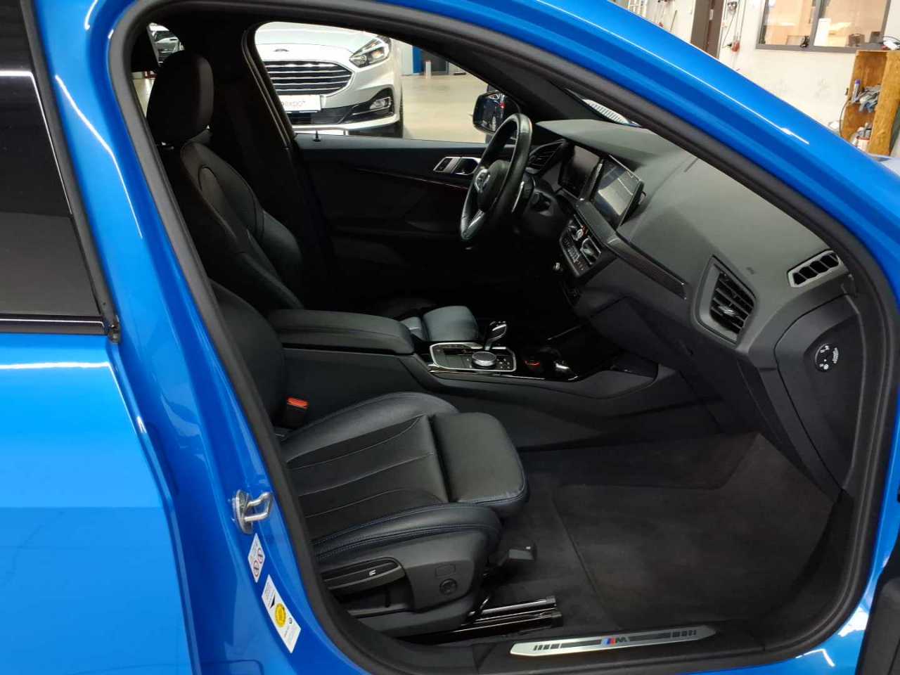 BMW 120d xDrive Aut. M Sport 8