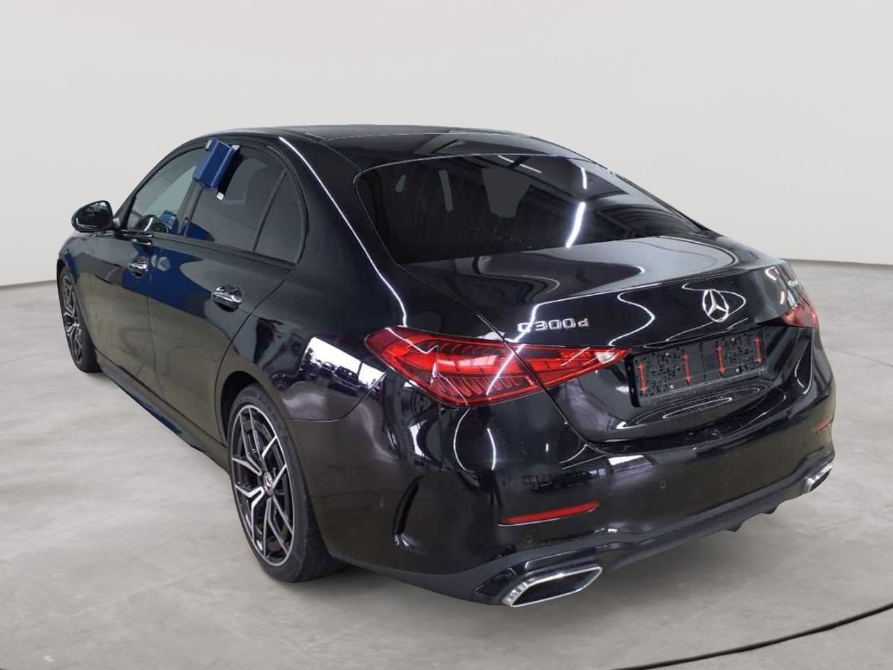 Mercedes-Benz C 300 d 9G-TRONIC 4Matic AMG Line 5