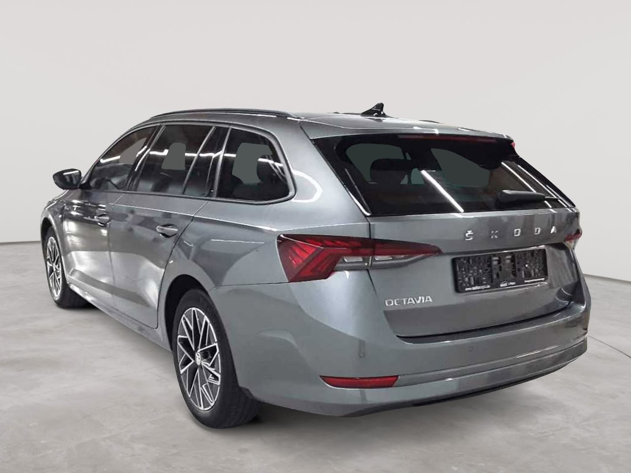 Skoda Octavia Combi 2.0 TDI DSG Ambition 5