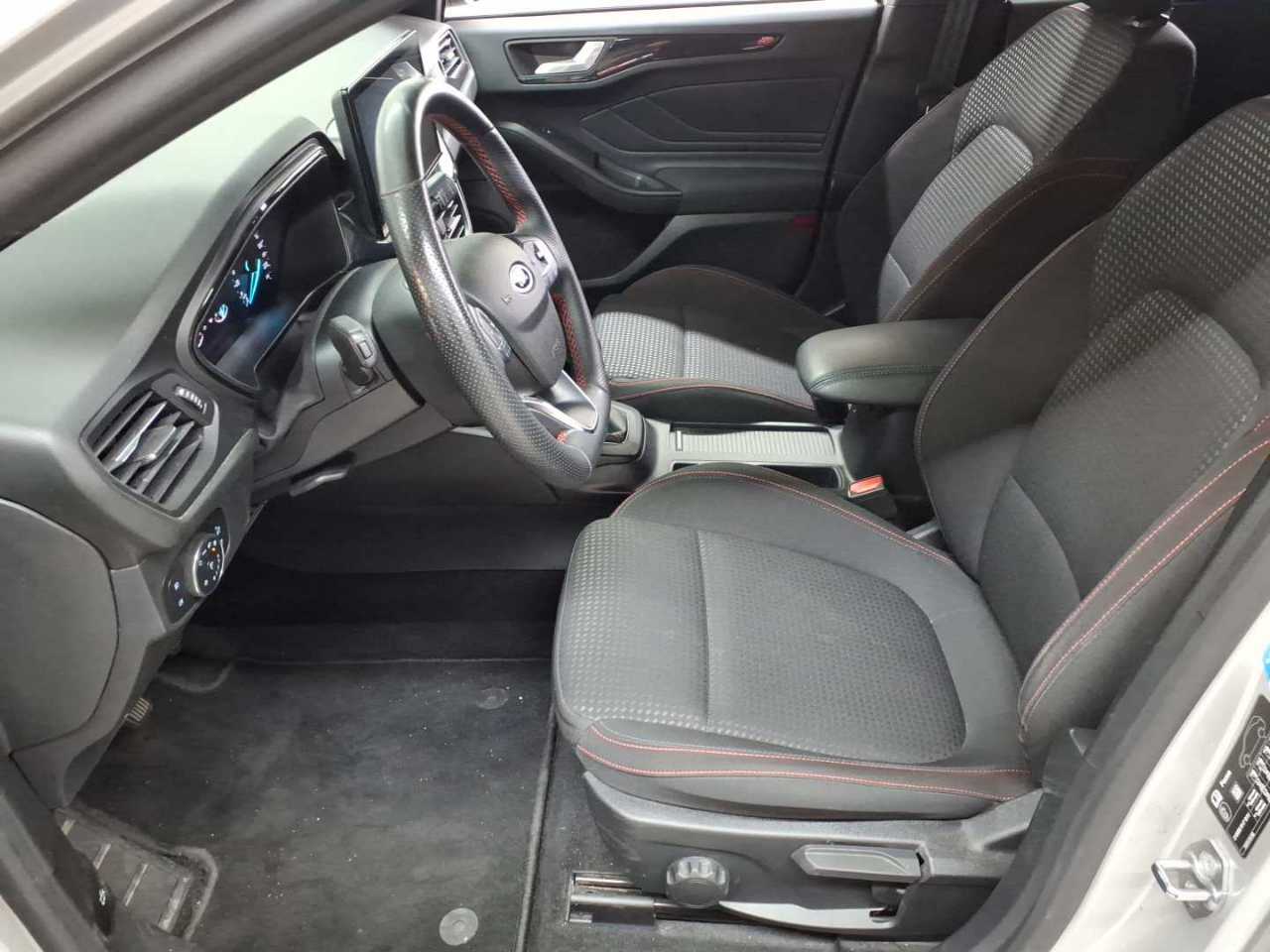 Ford Focus Turnier 1.5 EcoBlue Start-Stopp-System ST-LINE 7