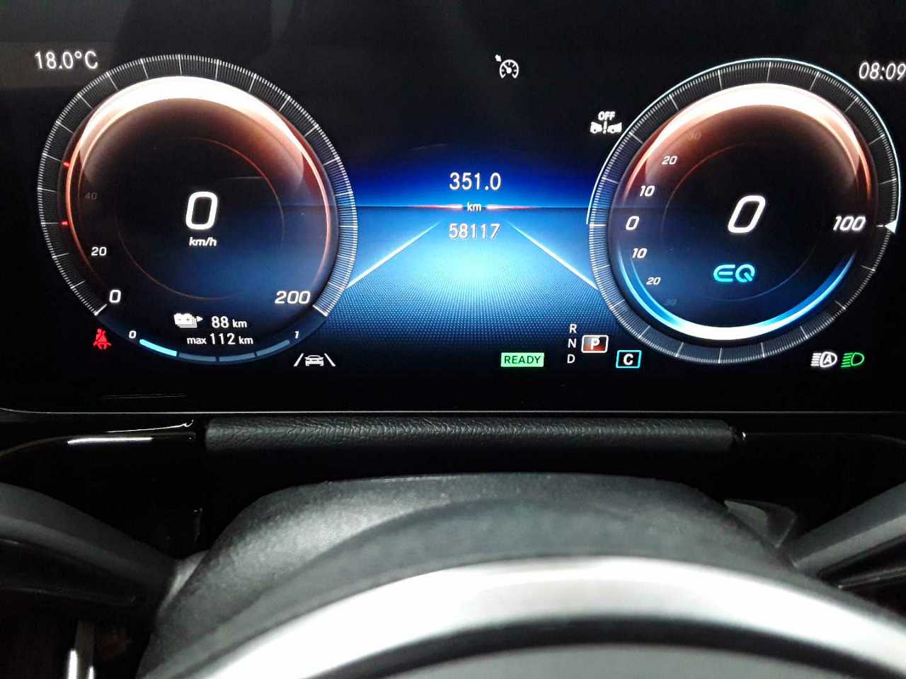Mercedes-Benz EQA 250 Progressive 11