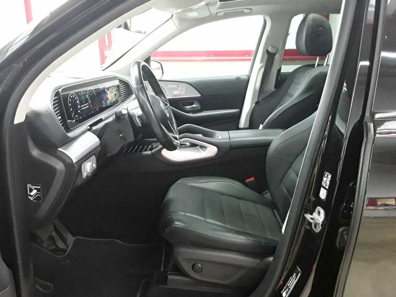 Mercedes-Benz GLE 300 d 4Matic 9G-TRONIC AMG Line Advanced Plus 7