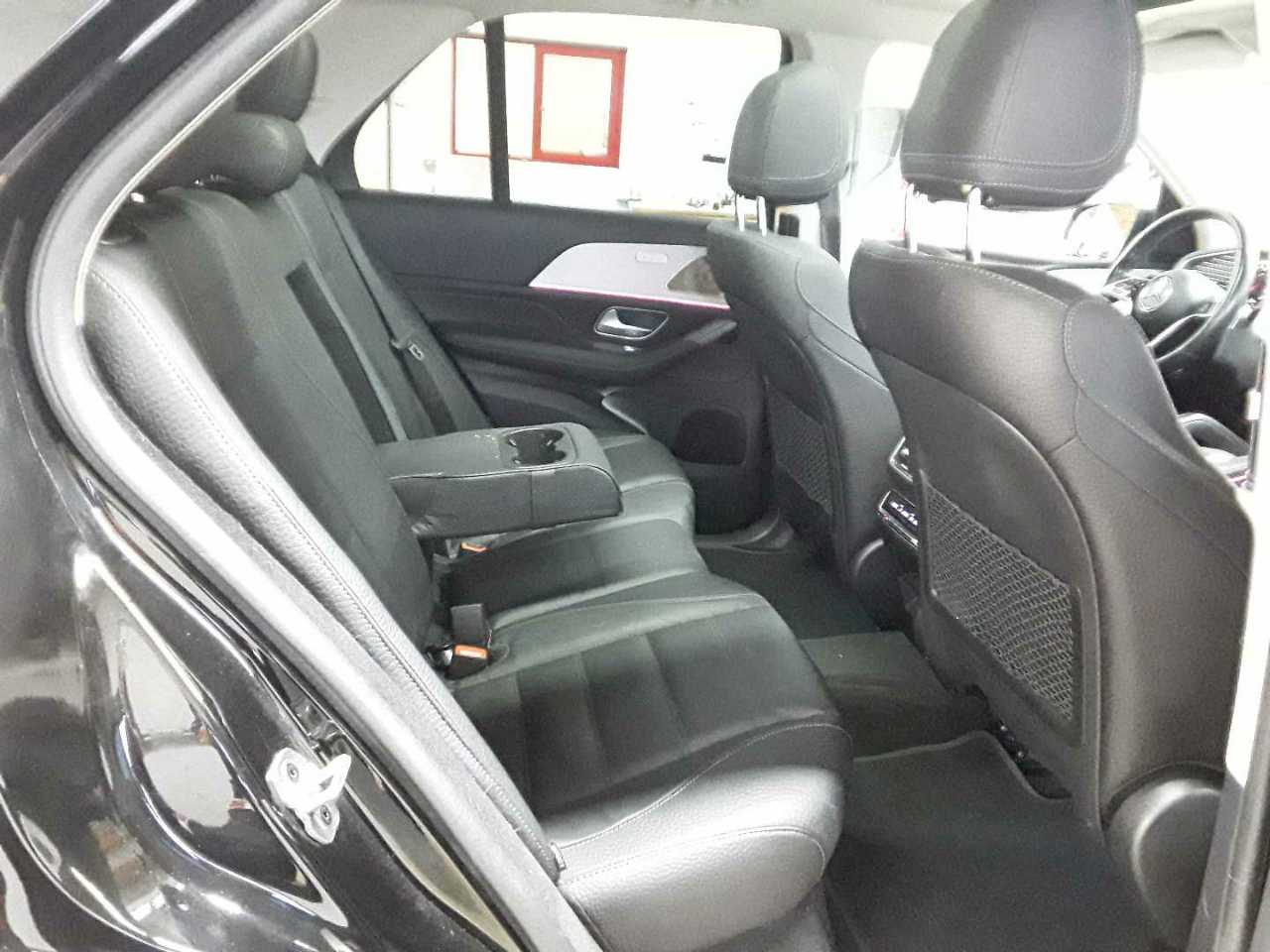 Mercedes-Benz GLE 300 d 4Matic 9G-TRONIC AMG Line Advanced Plus 14