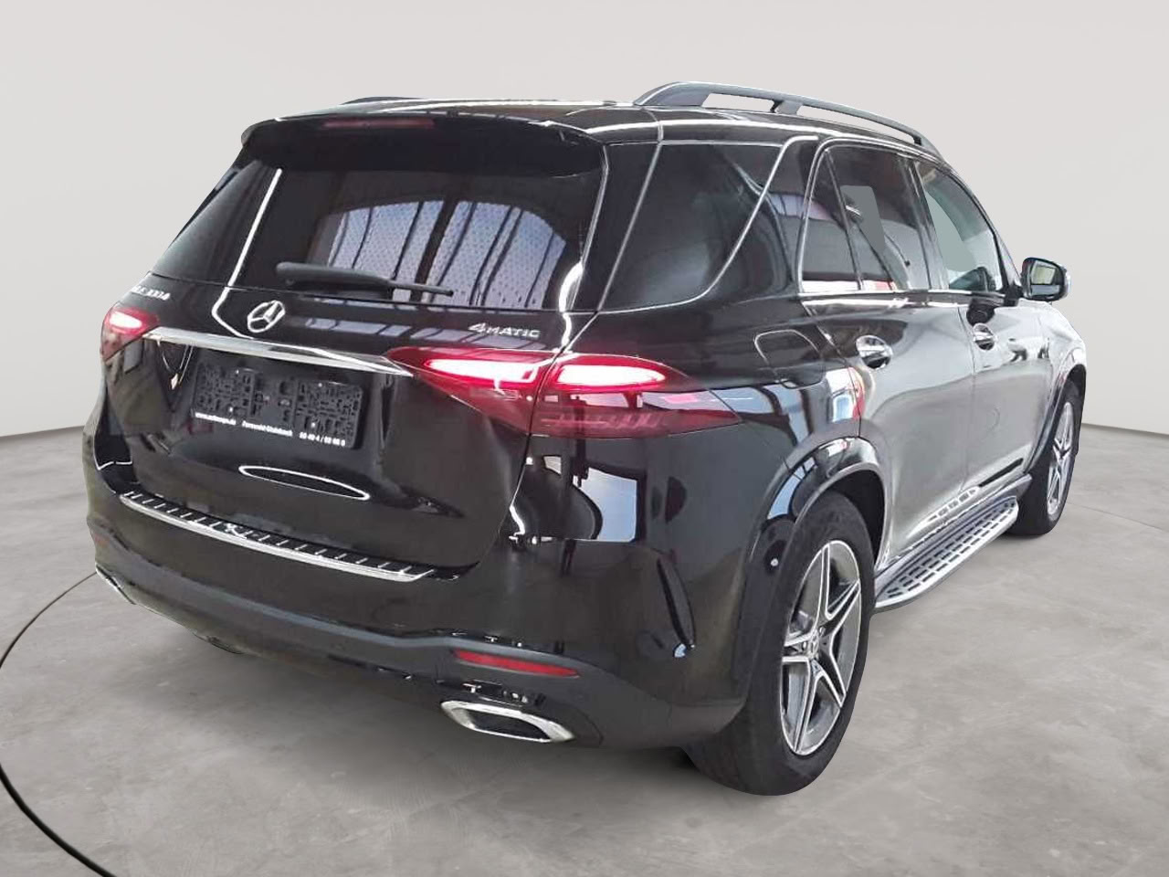 Mercedes-Benz GLE 300 d 4Matic 9G-TRONIC AMG Line Advanced Plus 4
