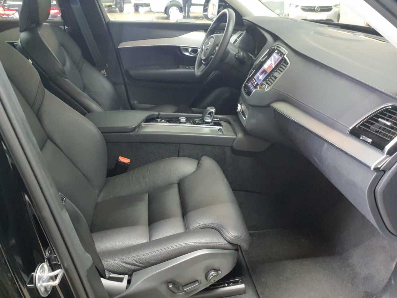 Volvo XC90 B5 D AWD Ultimate Bright 8