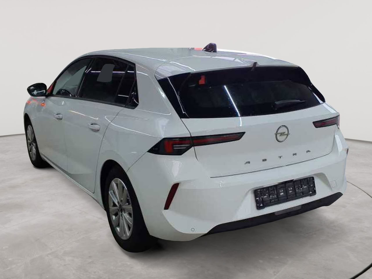 Opel Astra 1.2 Turbo Business Edition 5