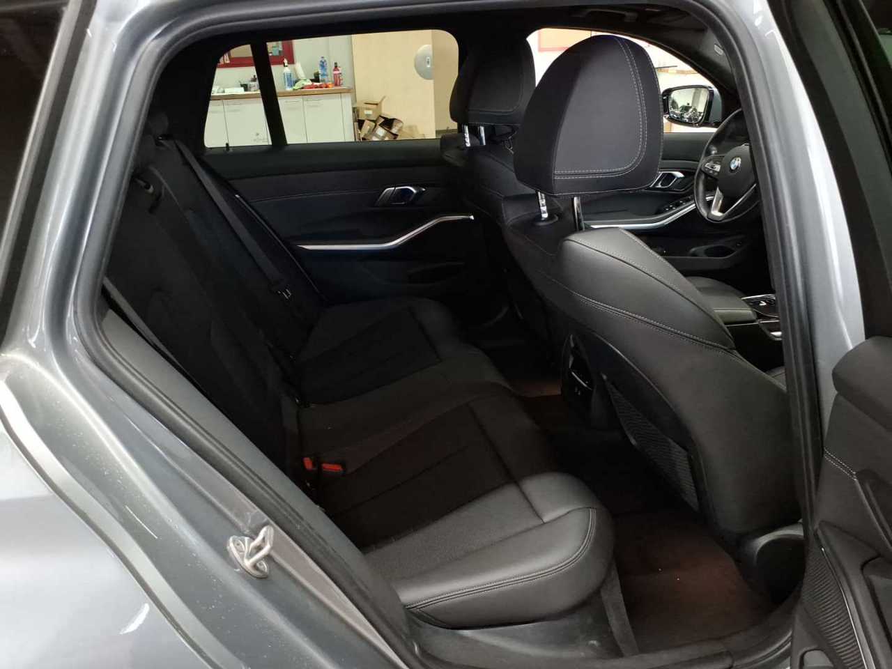 BMW 318d Touring Aut. 14