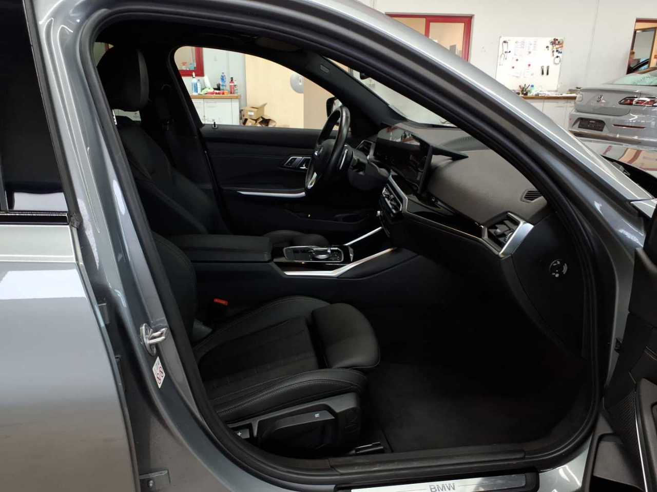 BMW 318d Touring Aut. 8