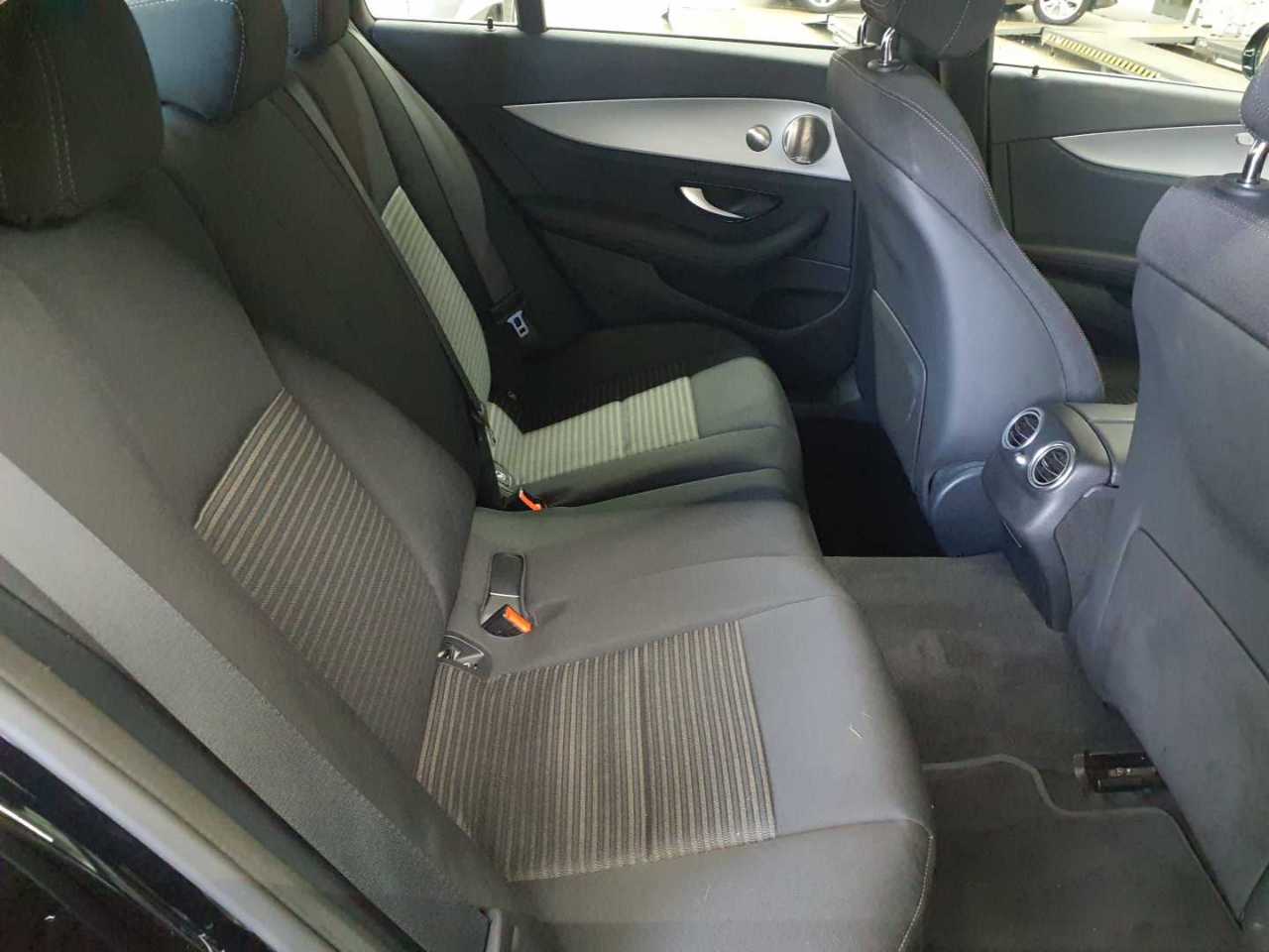 Mercedes-Benz E 300 e 9G-TRONIC 13