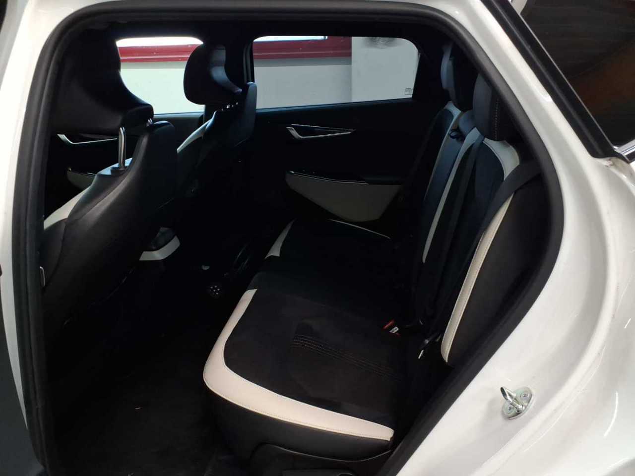 Kia EV6 77,4-kWh AWD GT-line 13