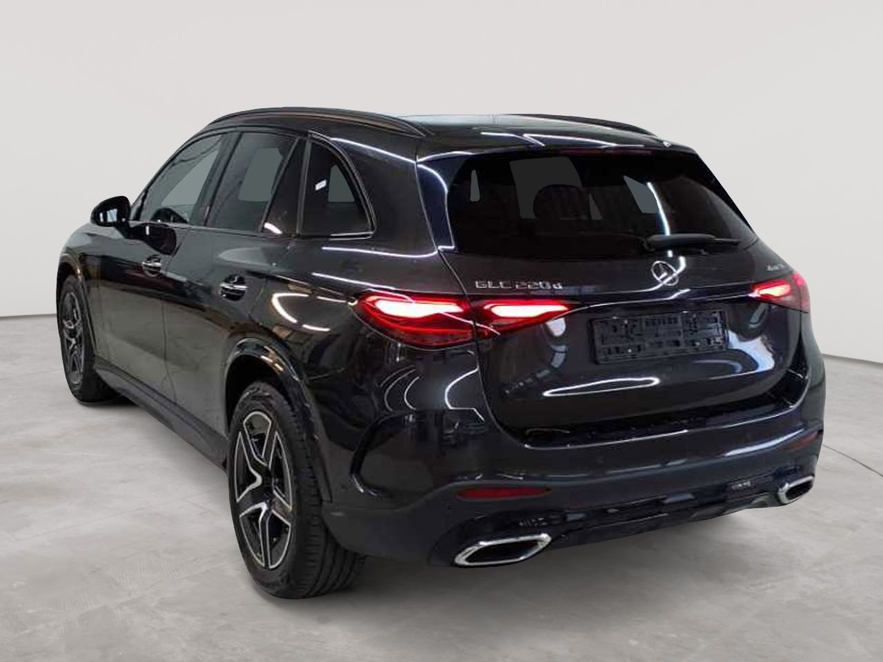 Mercedes-Benz GLC 220 d 4Matic 9G-TRONIC AMG Line Advanced 5