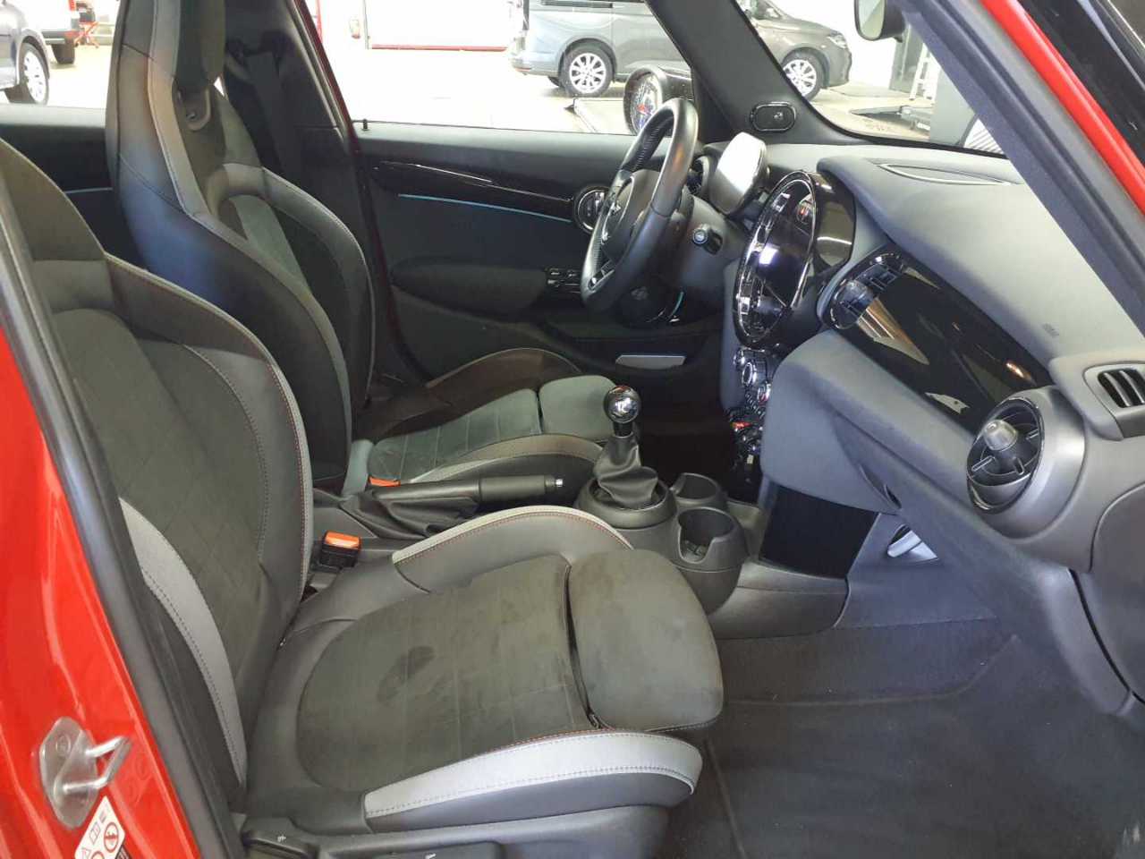 Mini Cooper John Cooper Works Trim 7