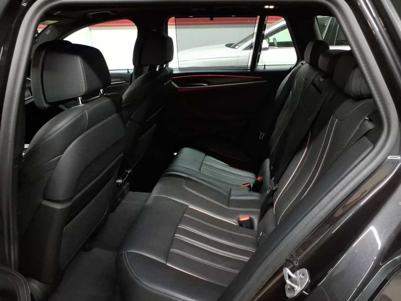 BMW 520d xDrive Touring Aut. 13