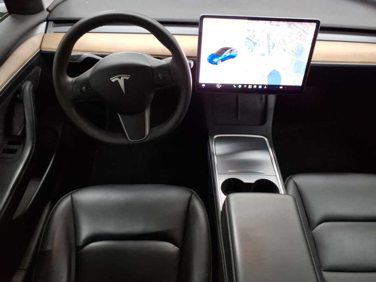 Tesla Model 3 Langstreckenbatt. Allradantrieb Dual Motor 580 KM (Shanghai Version) 10