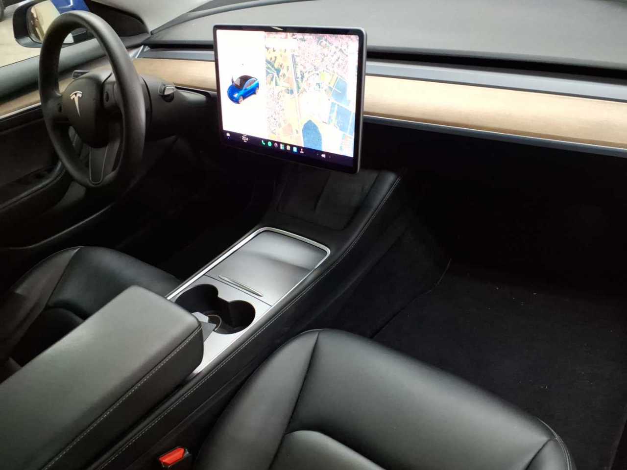 Tesla Model 3 Langstreckenbatt. Allradantrieb Dual Motor 580 KM (Shanghai Version) 9