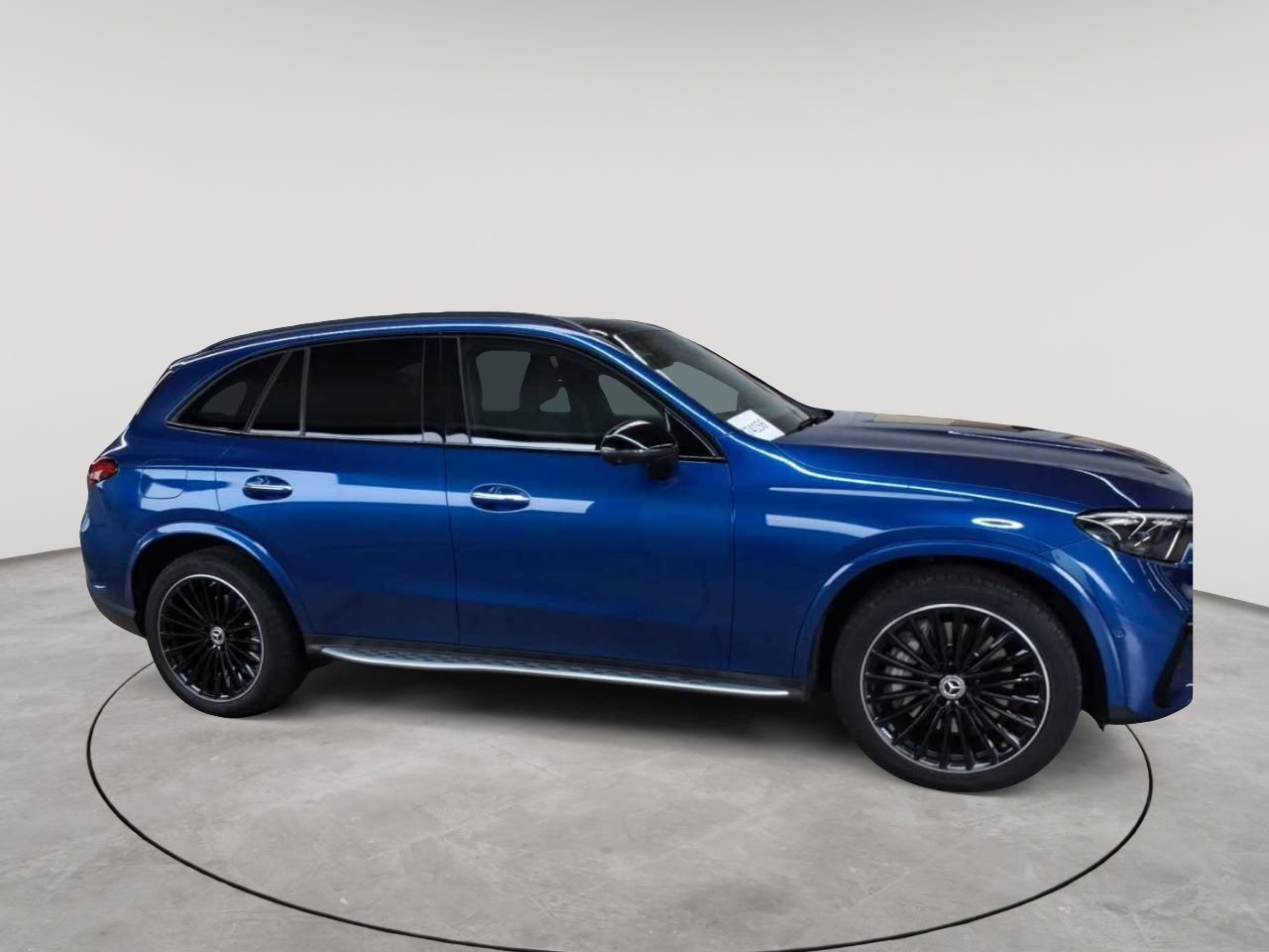 Mercedes-Benz GLC 300 d 4Matic 9G-TRONIC AMG Line Advanced 3