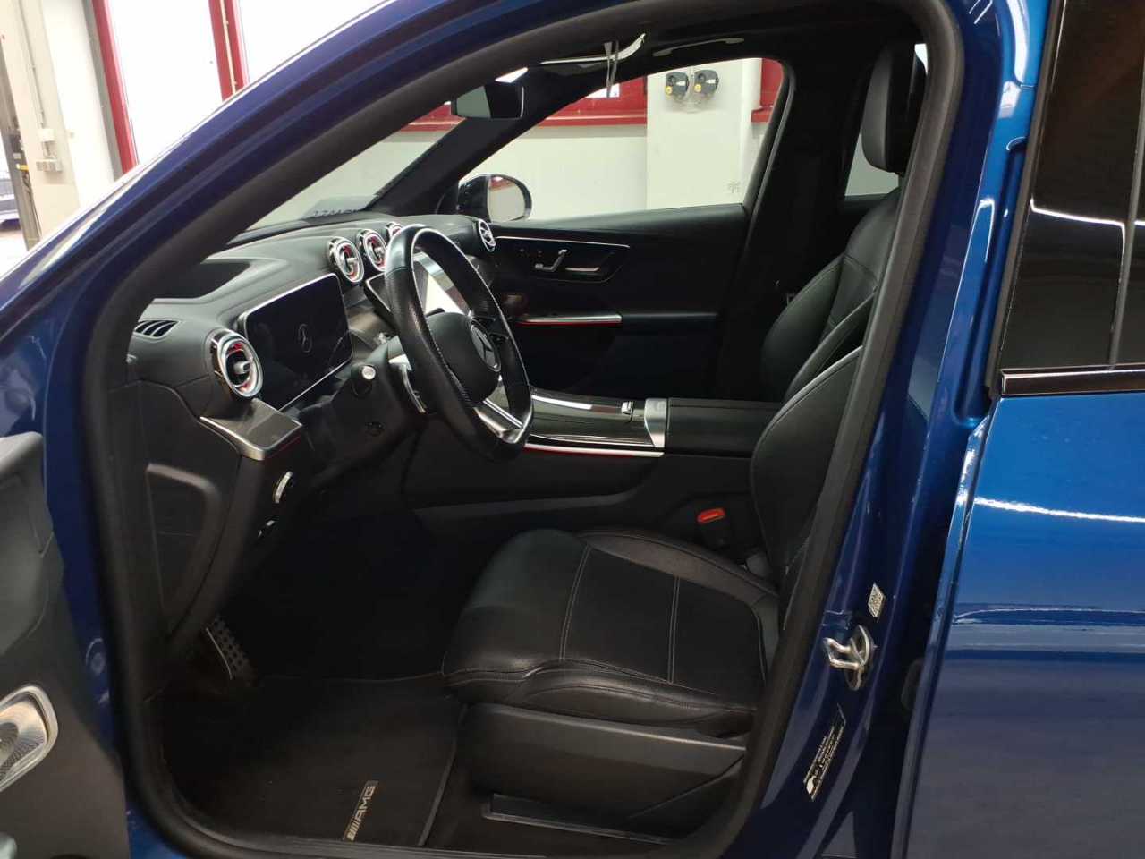 Mercedes-Benz GLC 300 d 4Matic 9G-TRONIC AMG Line Advanced 7