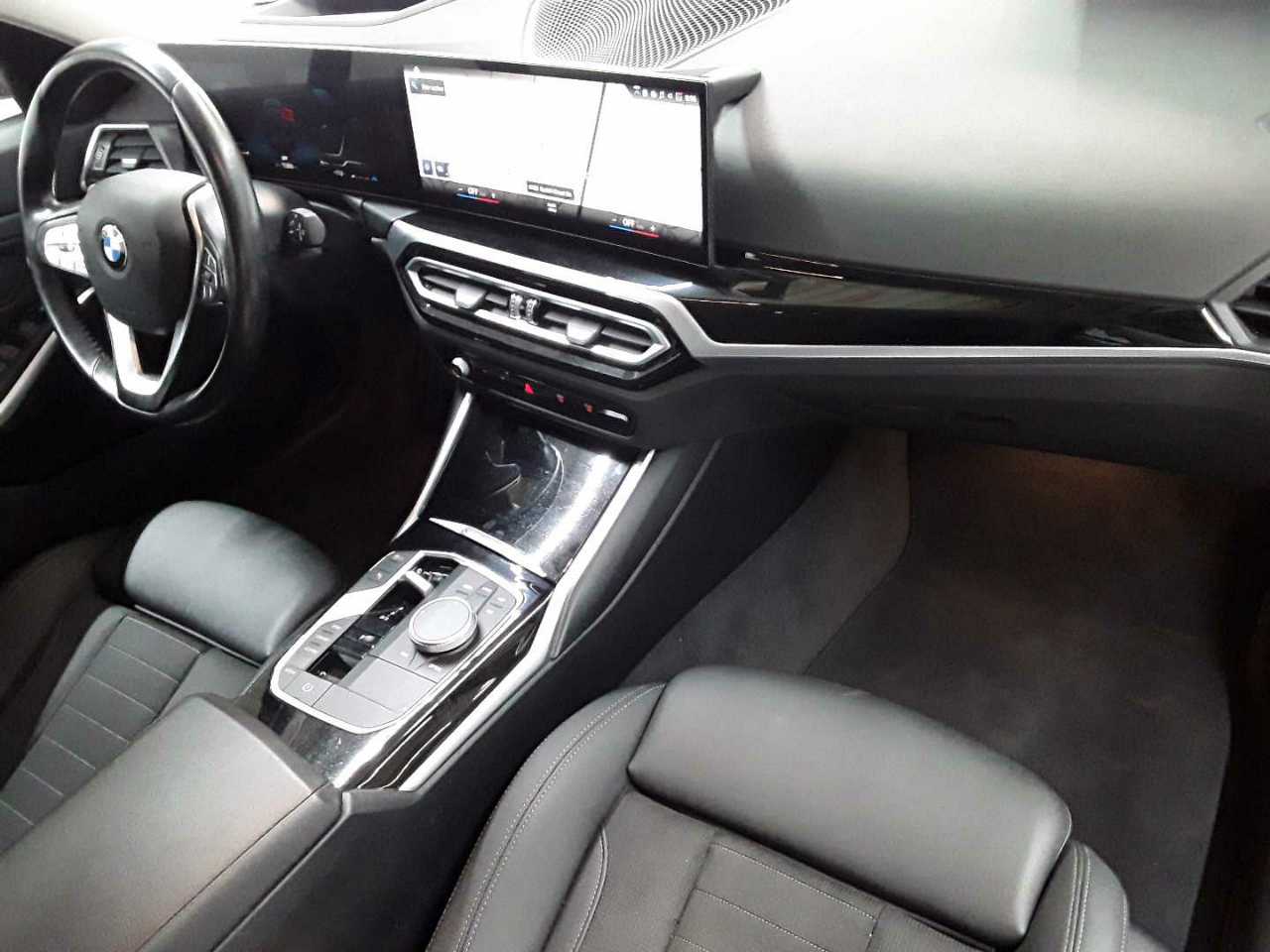 BMW 318d Touring Aut. 9