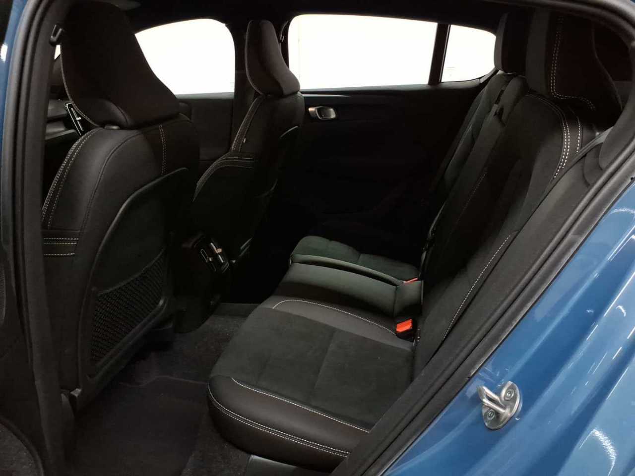 Volvo C40 Recharge Single Motor Plus 13