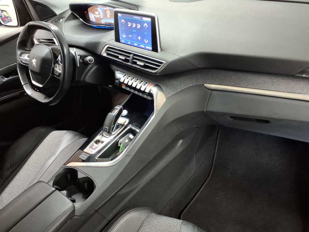 Peugeot 5008 BlueHDi 180 EAT8 Allure 9