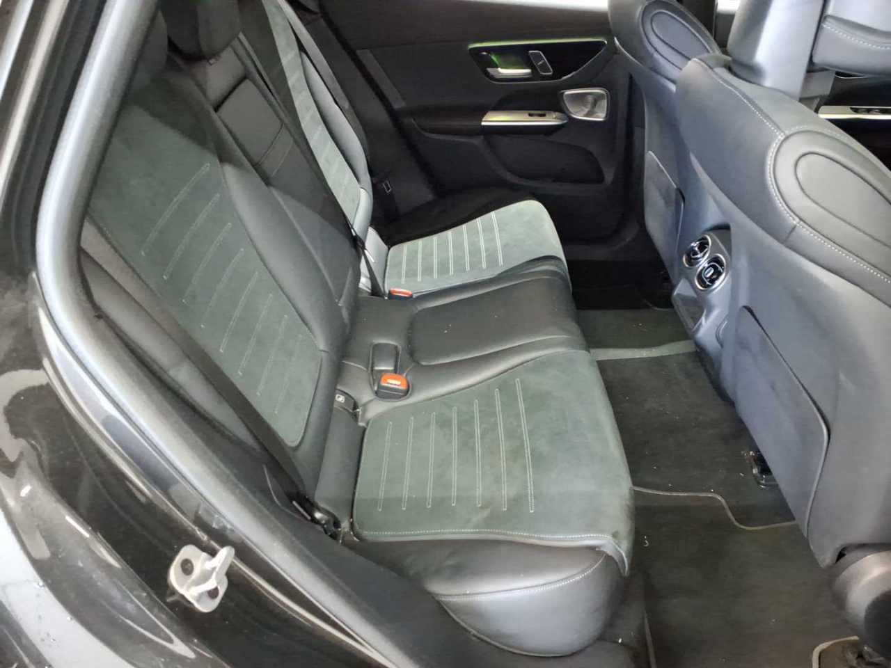 Mercedes-Benz GLC 220 d 4Matic 9G-TRONIC AMG Line Advanced 14