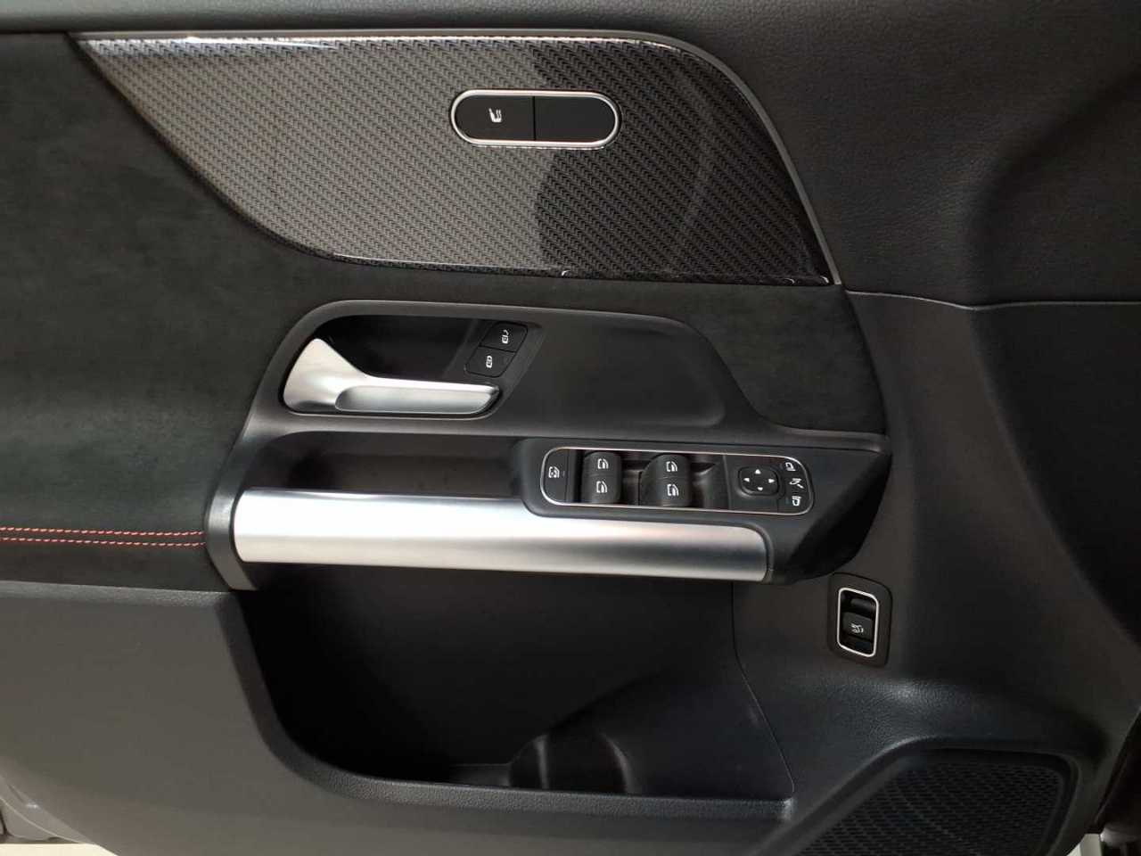 Mercedes-Benz B 220 d 8G-DCT AMG Line Advanced Plus 19