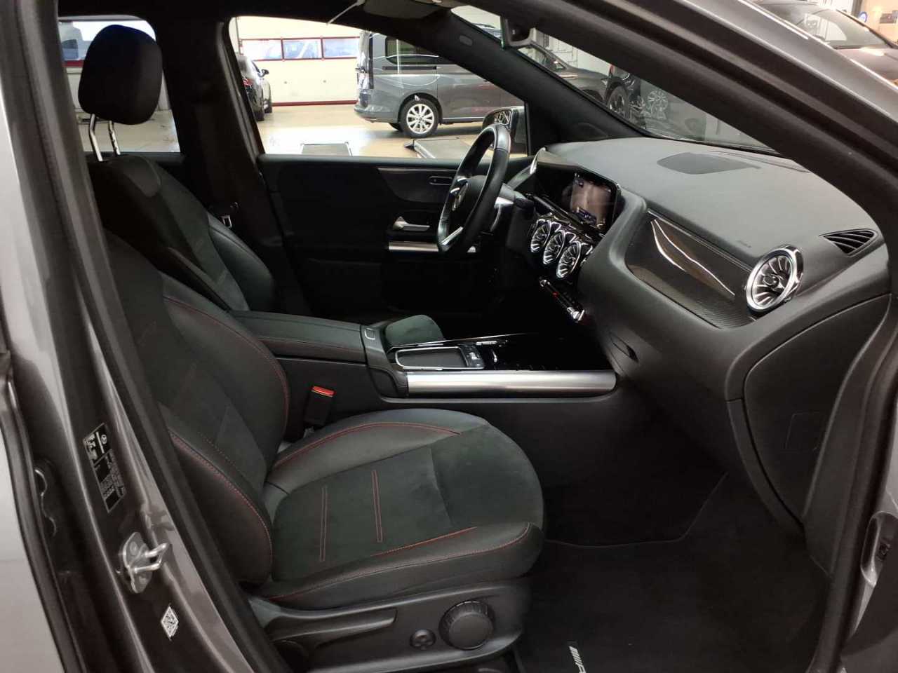 Mercedes-Benz B 220 d 8G-DCT AMG Line Advanced Plus 8