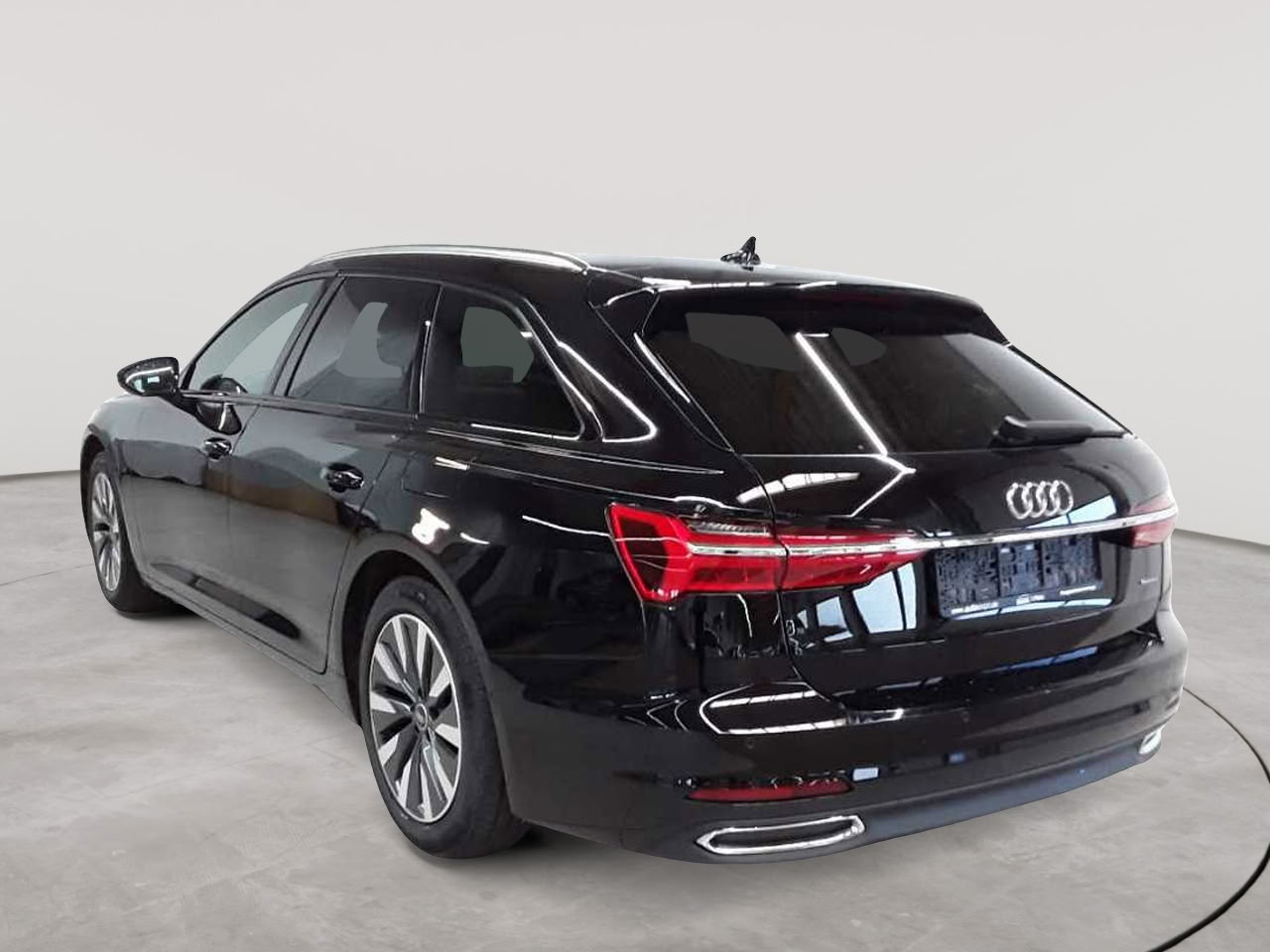 Audi A6 Avant 50 TFSI e quattro S tronic 5