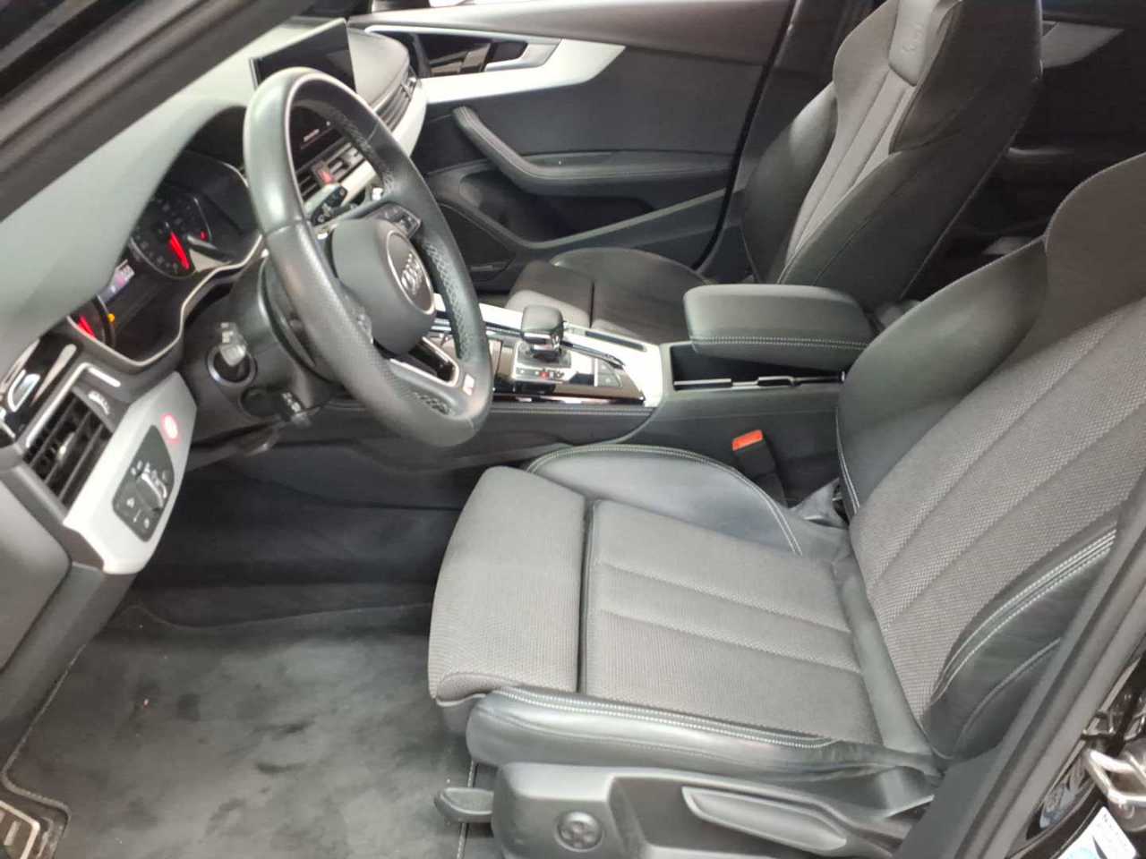 Audi A4 Avant 30 TDI S tronic advanced 7