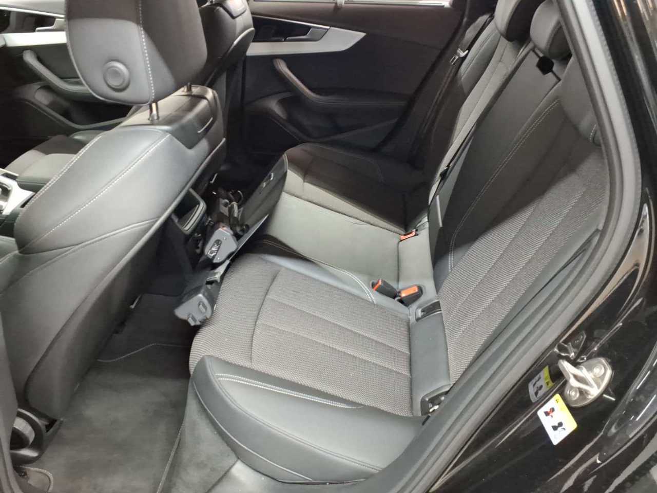 Audi A4 Avant 30 TDI S tronic advanced 13