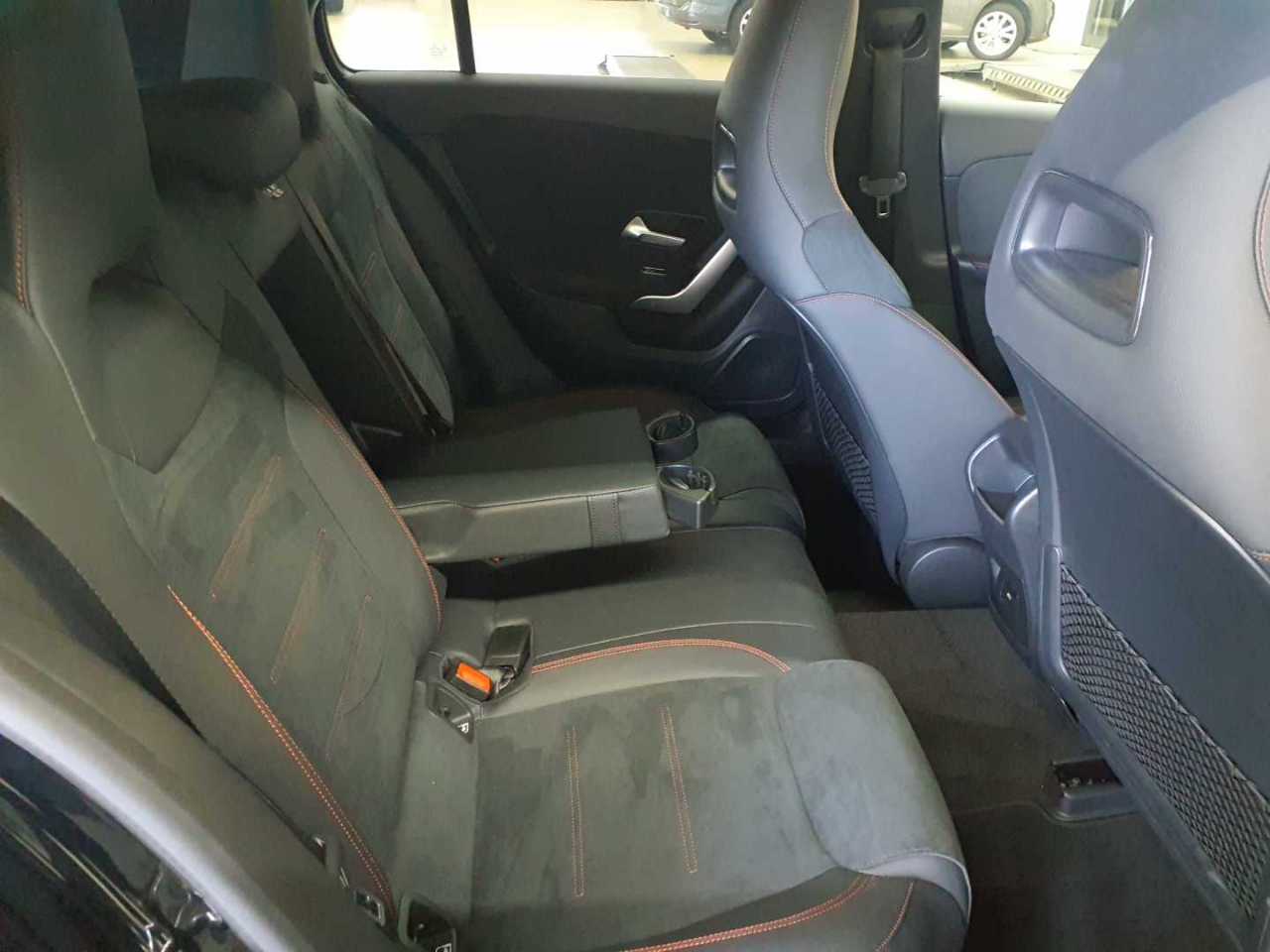 Mercedes-Benz A 200 d 8G-DCT AMG Line Advanced Plus 13