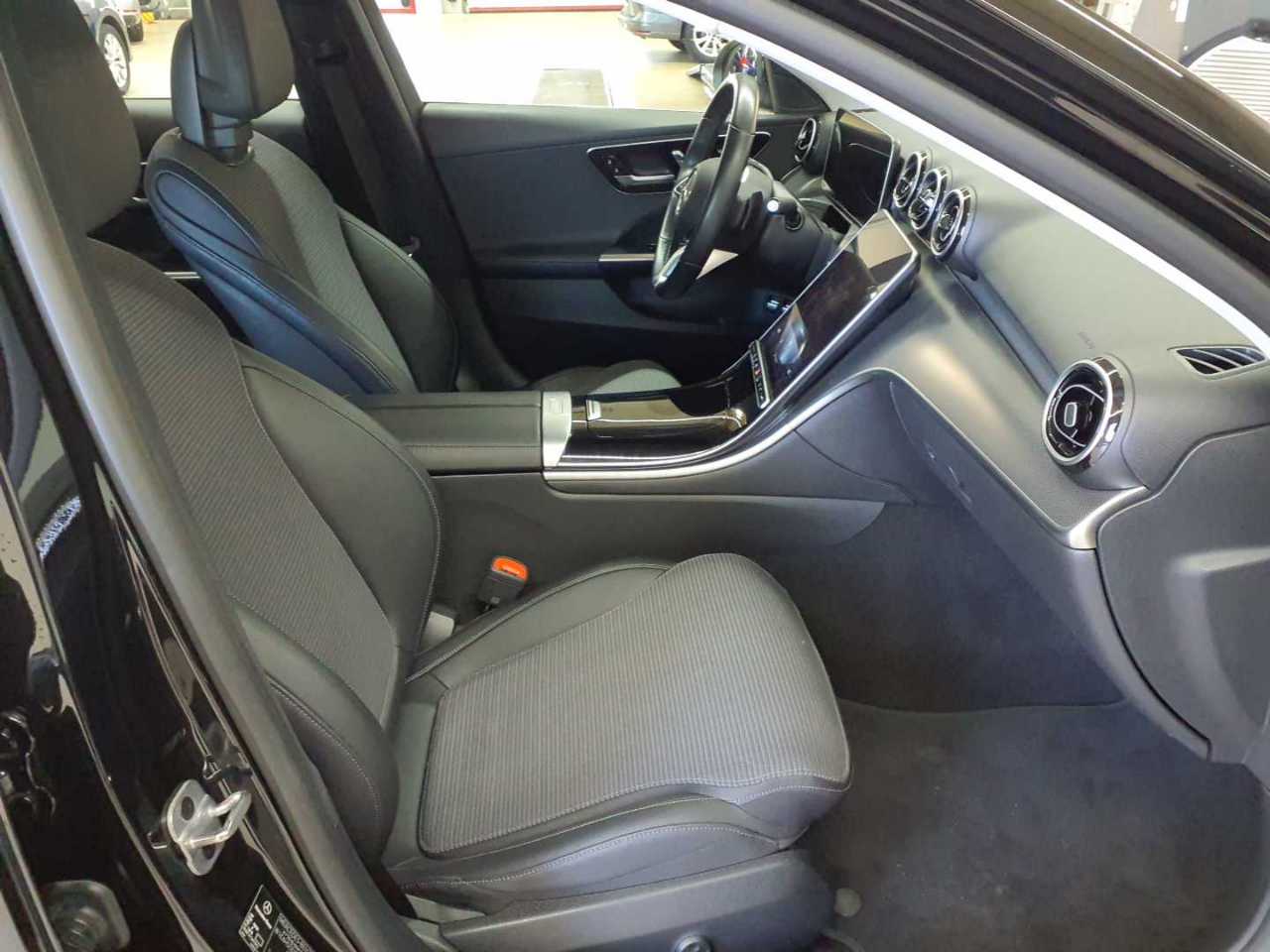Mercedes-Benz C 300 e T 9G-TRONIC Avantgarde Advanced 7