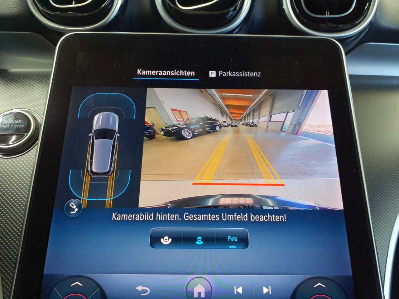 Mercedes-Benz C 300 e T 9G-TRONIC Avantgarde Advanced 16