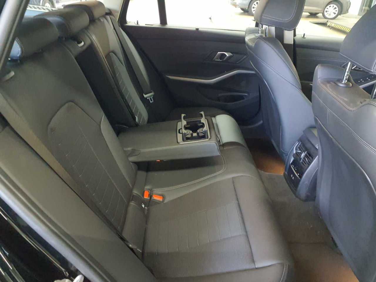 BMW 318d Touring Aut. 13