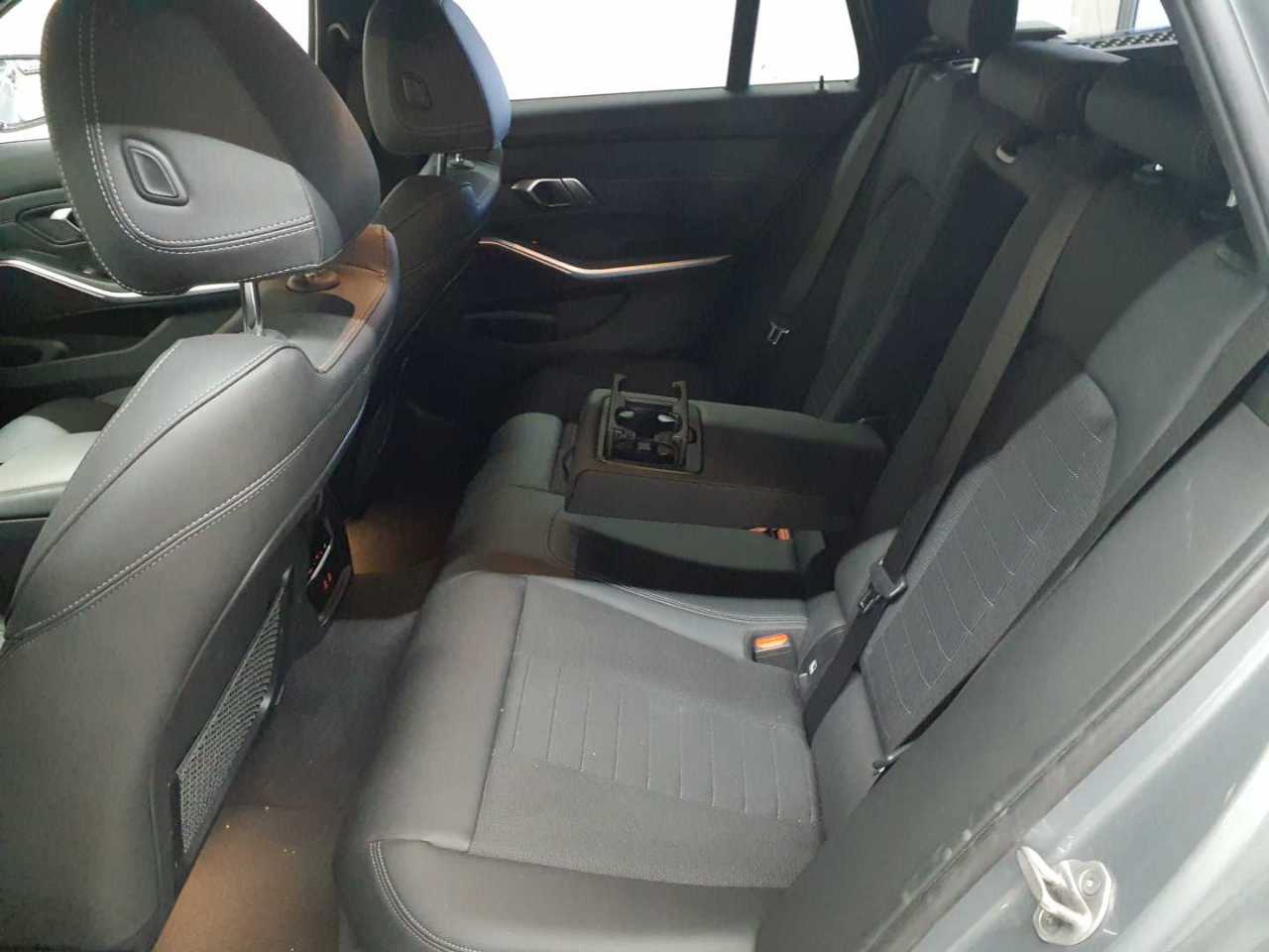 BMW 318d Touring Aut. 14