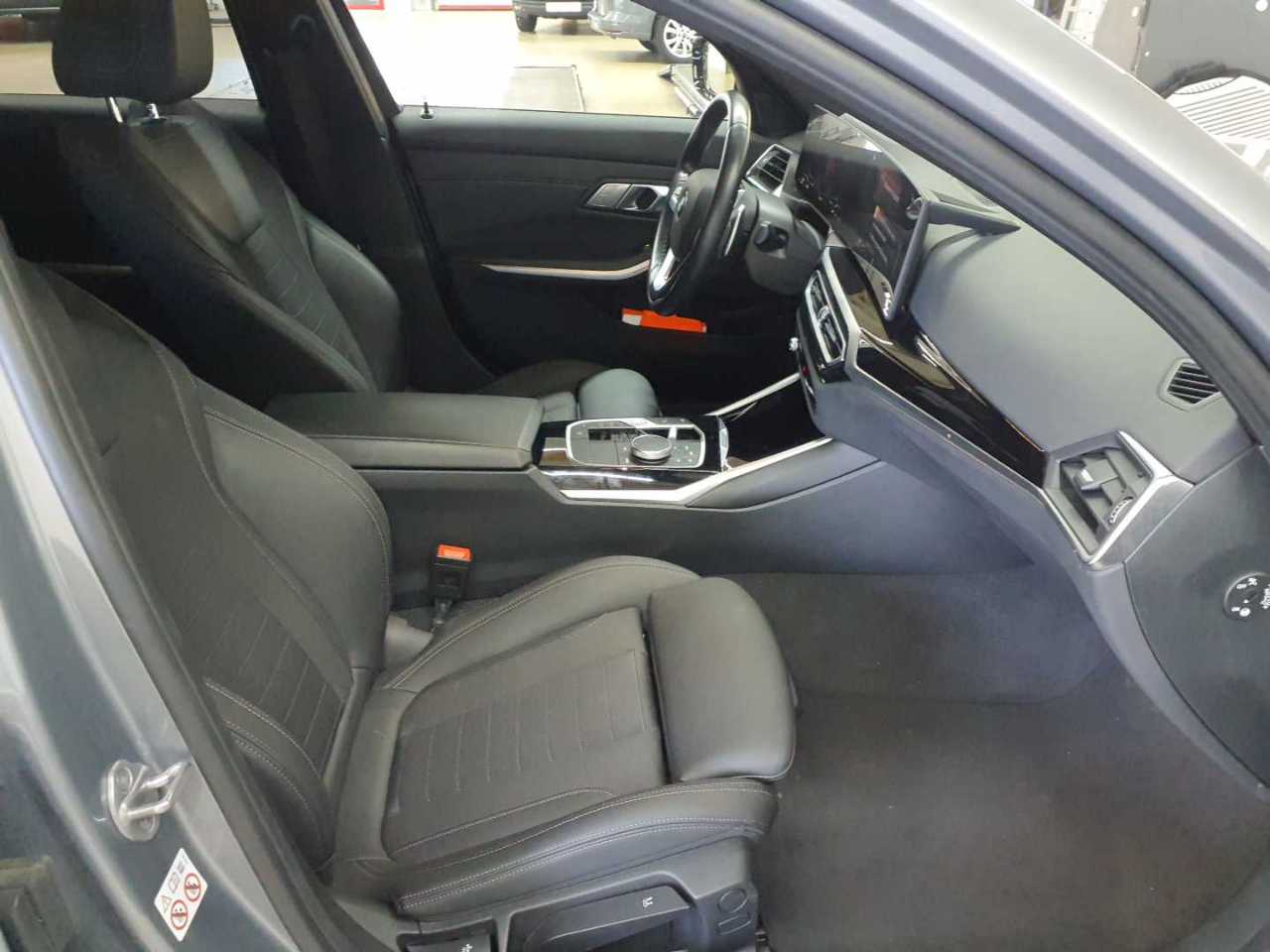 BMW 318d Touring Aut. 7