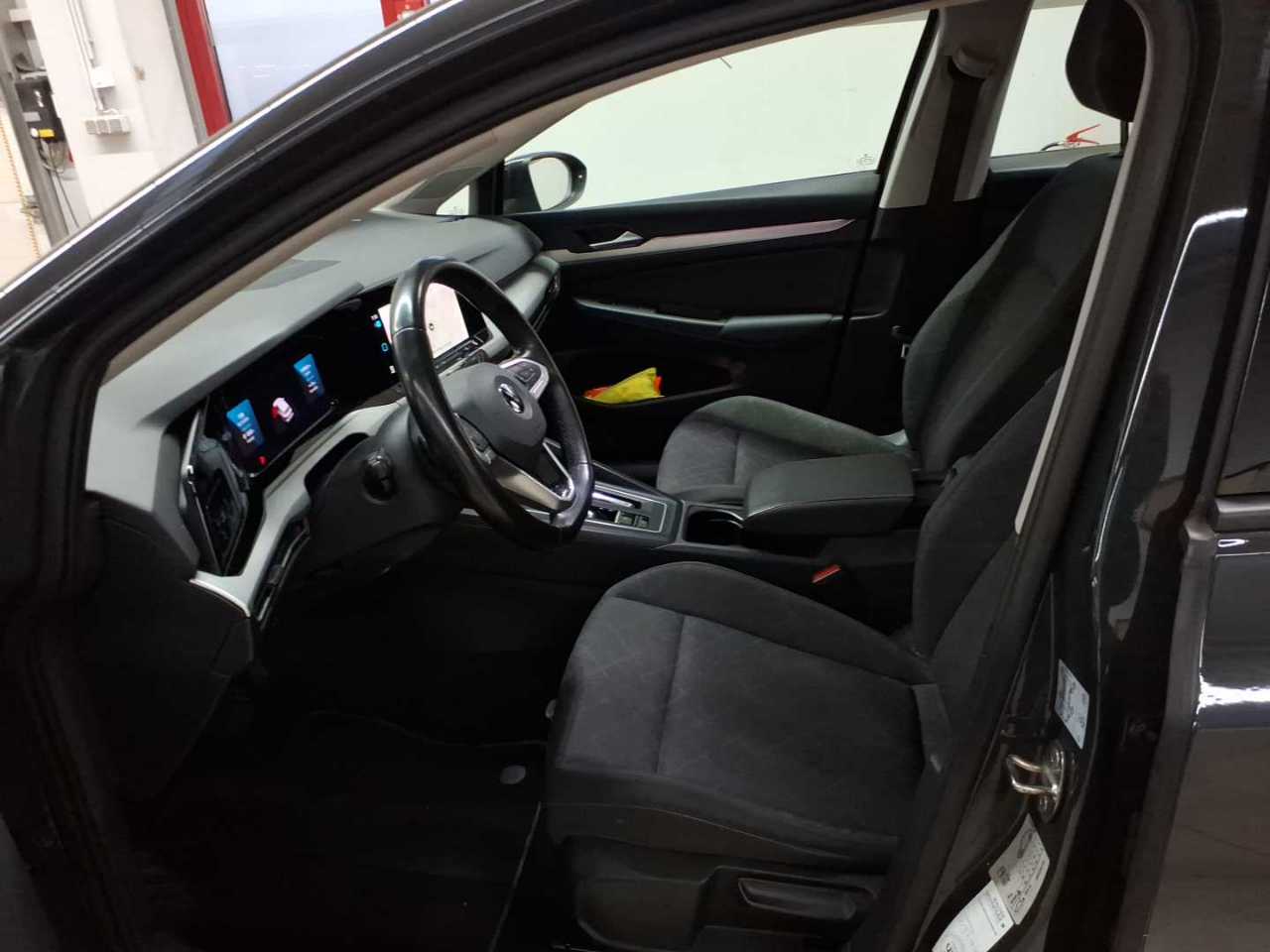 Volkswagen Golf Variant 2.0 TDI SCR DSG Life 7