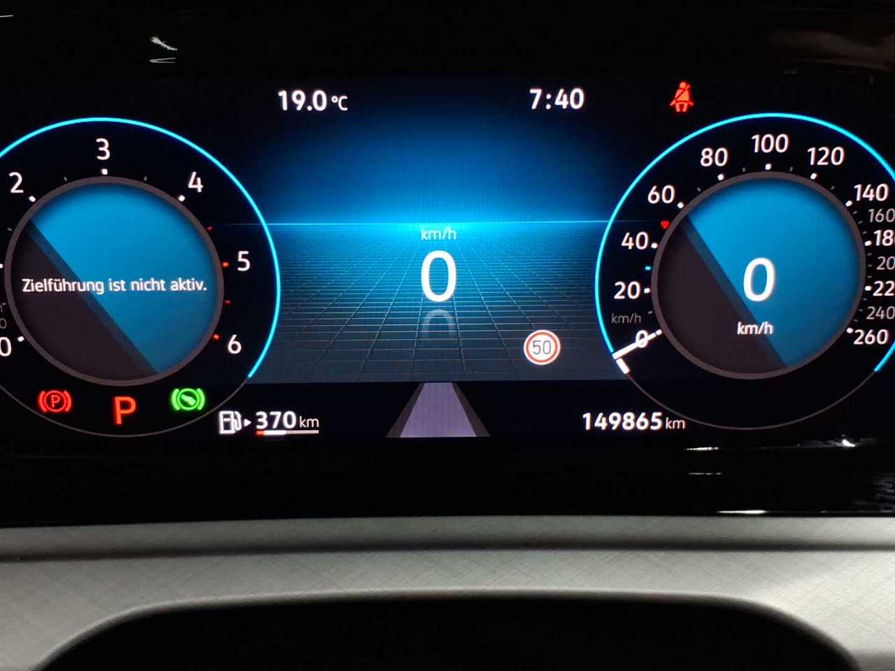 Volkswagen Golf Variant 2.0 TDI SCR DSG Life 11