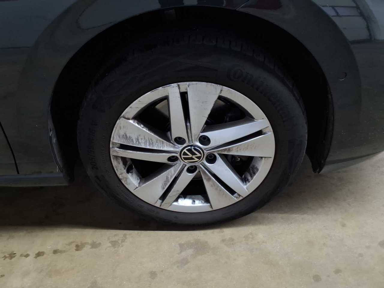 Volkswagen Golf Variant 2.0 TDI SCR DSG Life 16