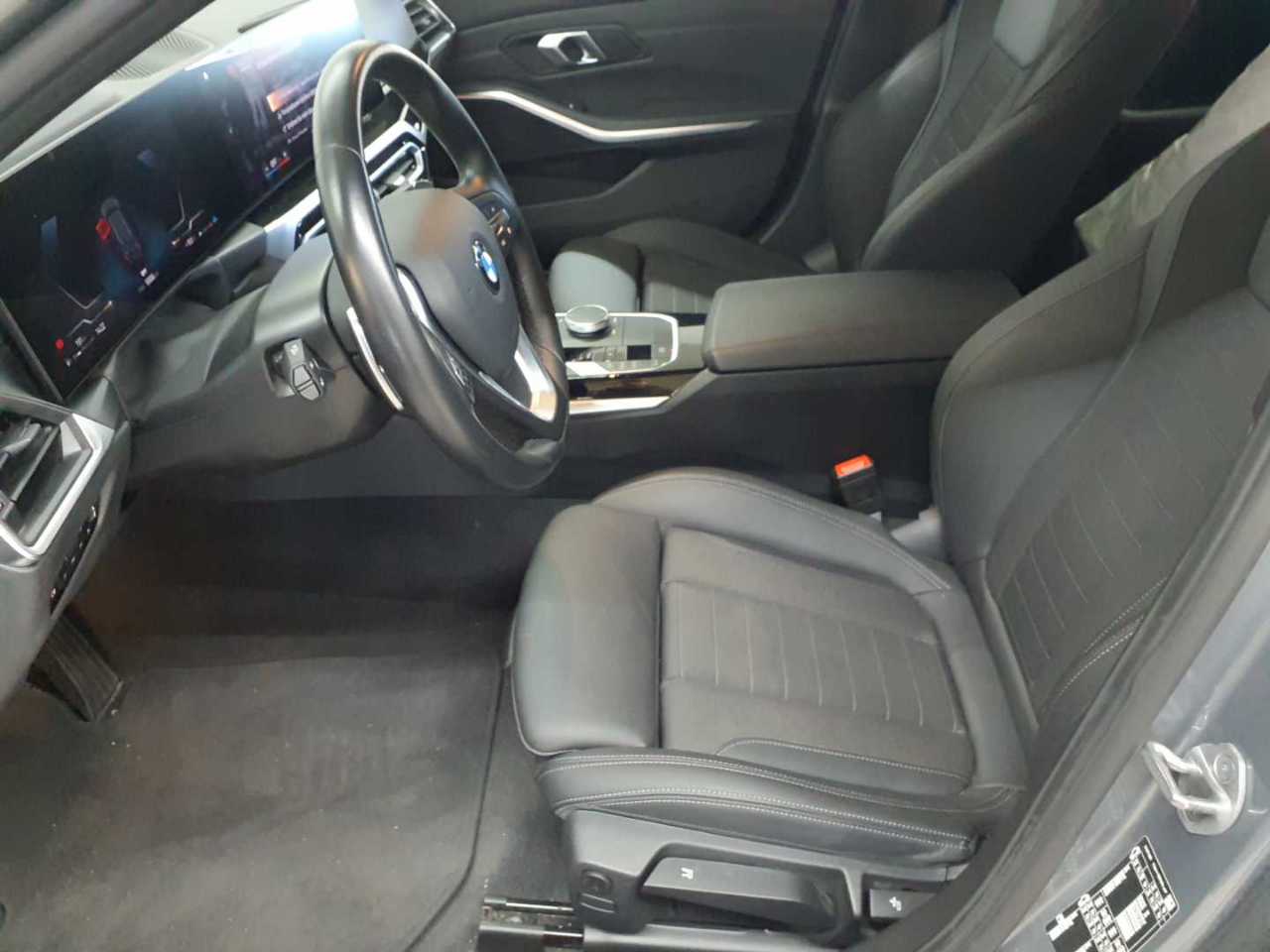 BMW 320d Touring Aut. 8