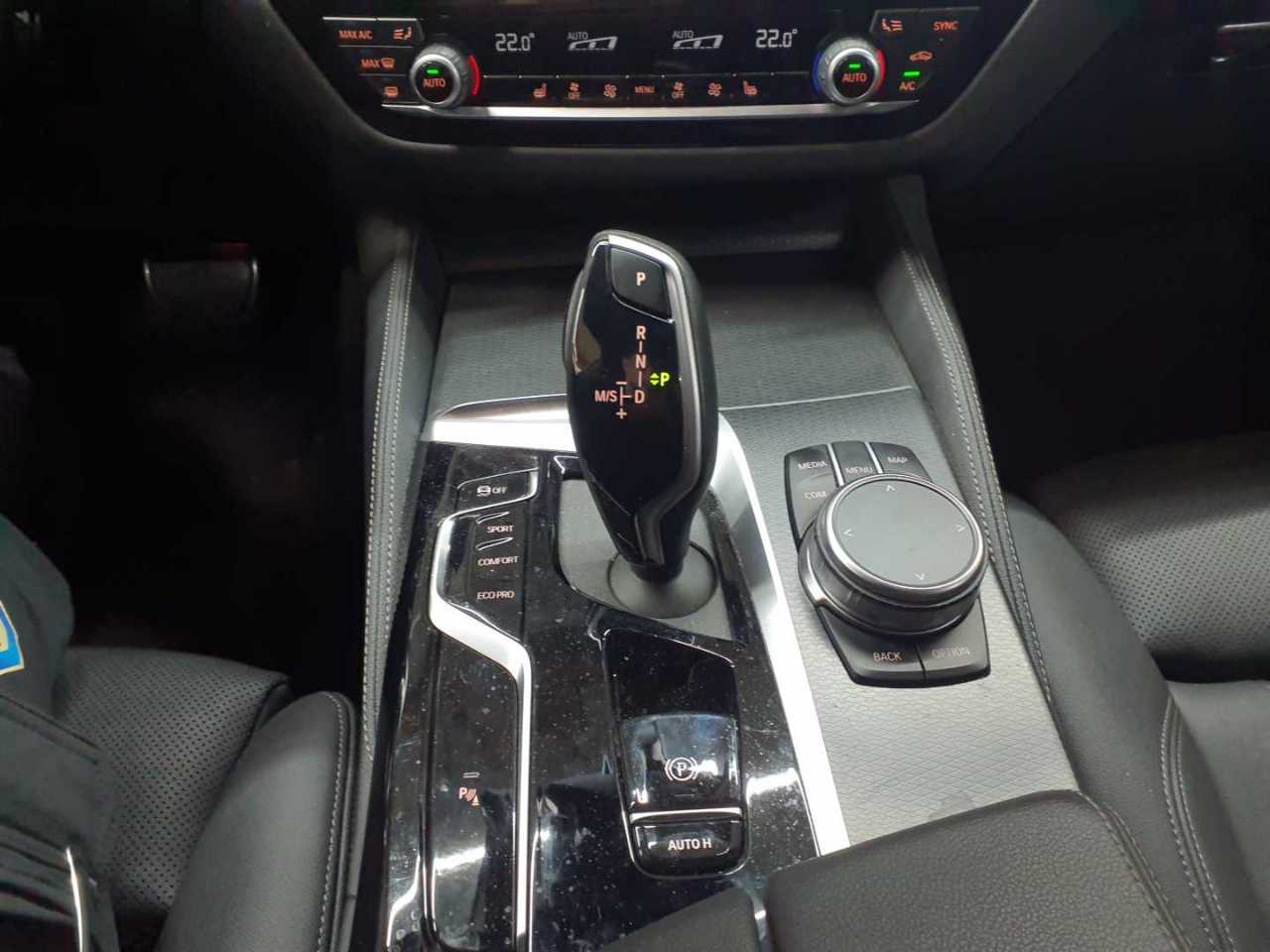 BMW 520d Touring Aut. 10