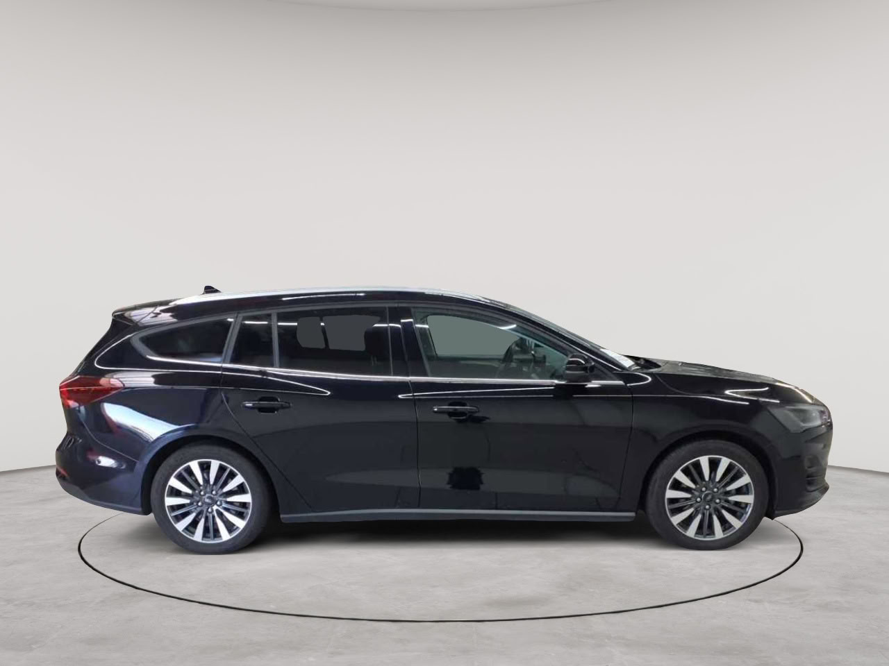 Ford Focus Turnier 1.0 EcoBoost Hybrid Aut. TITANIUM X 3