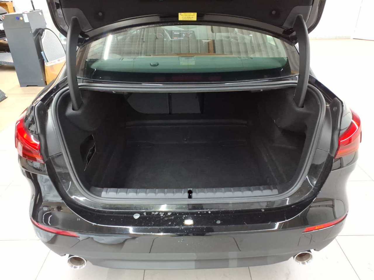 BMW 218d Gran Coupe 15