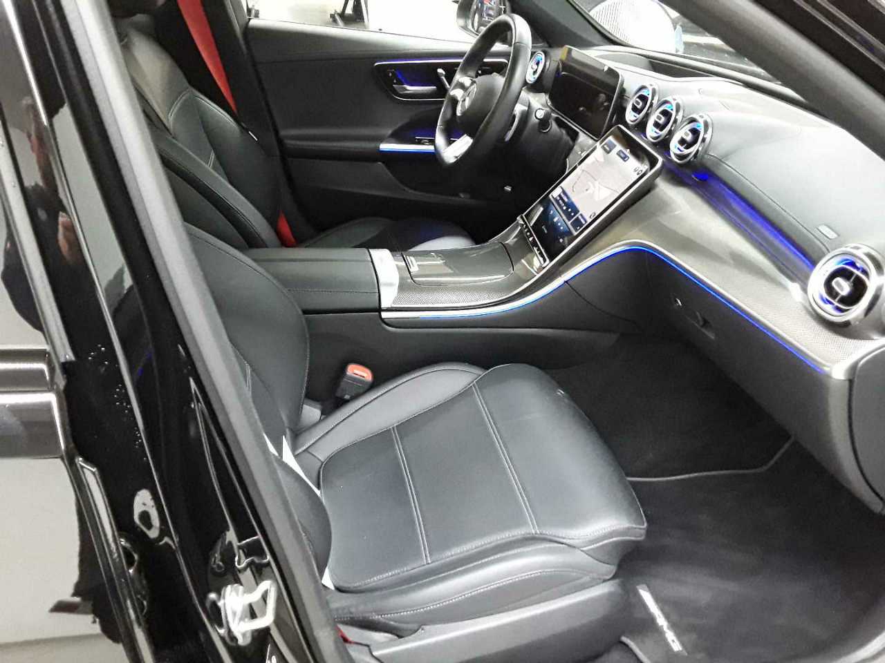 Mercedes-Benz C 300 d 9G-TRONIC 4Matic AMG Line 8